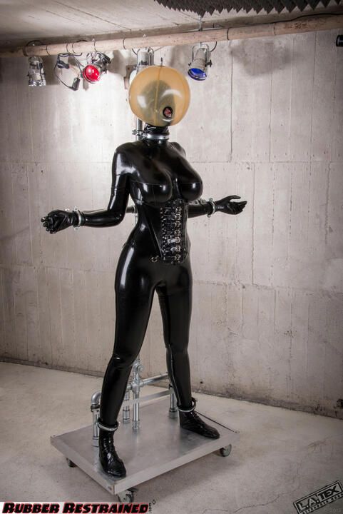 Club Rubber Restrained Preview Gallery preview 2